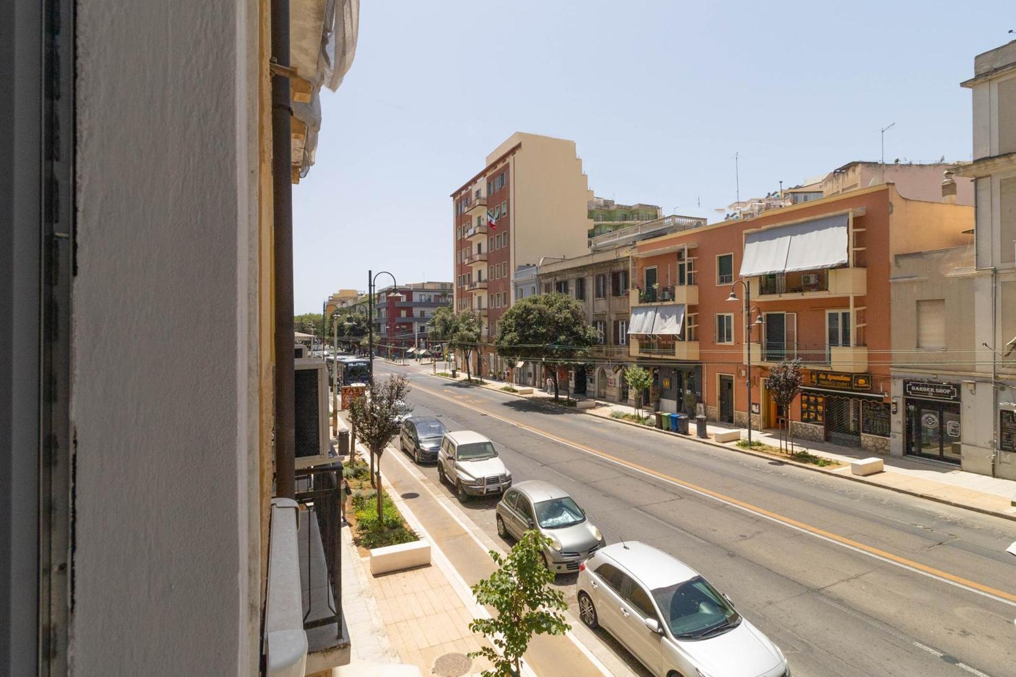 Sardinian Days - Suites & Rooms Cagliari Exteriör bild